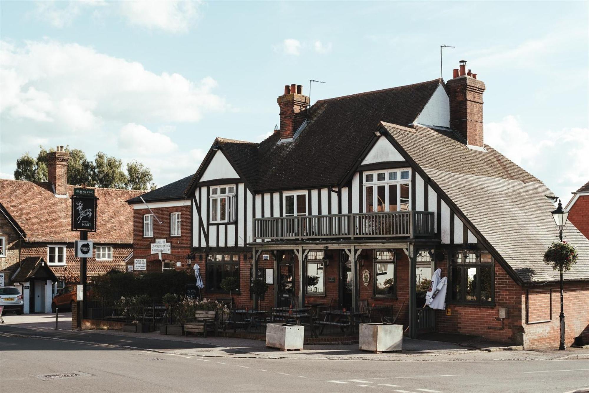 The White Hart Wadhurst Buitenkant foto